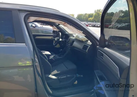 2020 Volkswagen Atlas Cross Sport 2.0T S z USA, uszkodzony, nr VIN 1V2GC2CAXLC202187